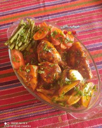 خوراک مرغ عسلی با سویا سس