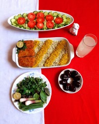 شوید پلو با ماهی سوخاری