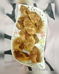 نان دارچین و گردو