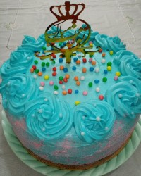 کیک و ناهار واسه تولد همسر عزیزتراز جانم پلوماهیچه