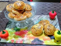 قرار پاپیونی نان خرمای