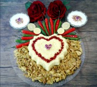 زرشک پلوبامرغ ریش ریش