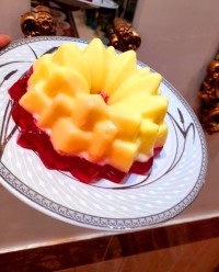 سلام دوستان گلم دسر کاسترد وژله