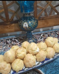 نان خامه ایی