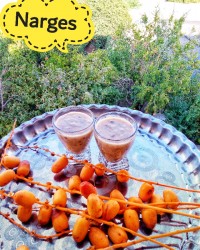 اسموتی موز و خرما