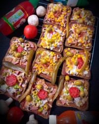 پیتزا با نون تست