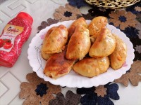 پیراشکی خوشمزه