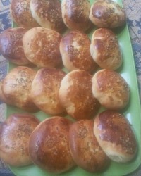 نان شیر مال با دستور سرآشپز پاپیون