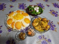 چلومرغ زعفرانی وسیب زمینی. نخود فرنگی..