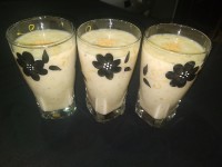 اسموتی گلابی و موز