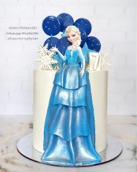 کیک خامه ای دخترونه