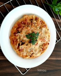 پیتزای قارچ و گوشت