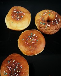 دونـات یا همـون پیـراشکـی .