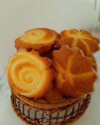 کاپ کیک کرم دار نارگیلی