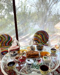 صبحانه آدینه جای تمام عزیزان خالی