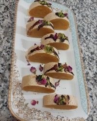 حلوا میکادو