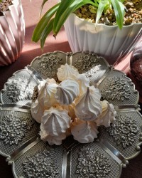 شیرینی مرنگ