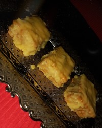Refrigerated cake