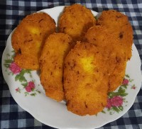 کوکوی سیبزمینی خام و سالاد کاهو?