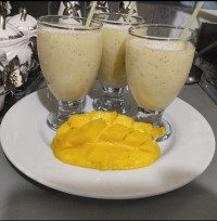 اسموتی انبه وموز