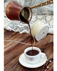 قهوه لطفاً کپشن خوانده شود