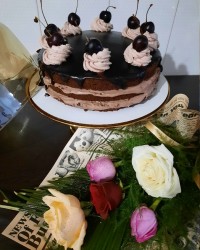 کیک تولد بدون همزن و فر