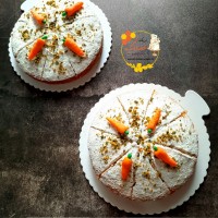 کیک هویج گردو کافی شاپ