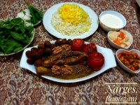 بادمجان شکم پر گیلانی