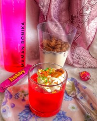 ژله ی توت فرنگی