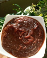 رب انار ترش امسال خیلی خوش رنگ و قرمز شده نمیدونم