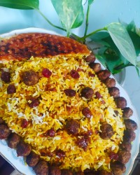 آلبالو پلو با گوشت قلقلی