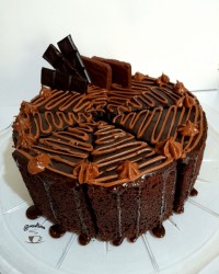 کیک شکلاتی ساده