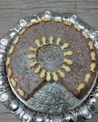 کیک مغز دار