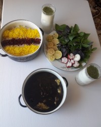 قورمه سبزی لطفا ورق بزنید