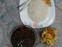 قرمه سبزی و کیک ردوولت