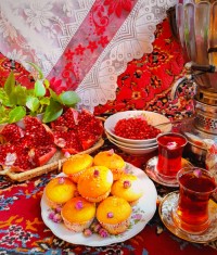 کیک یزدی با طعم هل وگلاب