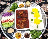 خورشت بادمجان با مخلفات