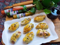 اشترودل سوسیس (لطفا ورق بزنید)