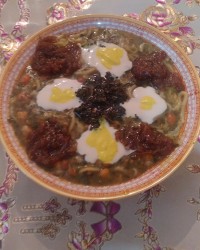 آش رشته تو هوای بارونی جاتون سبز ورق بزن گلم