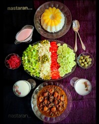 خورش آلو اسفناج