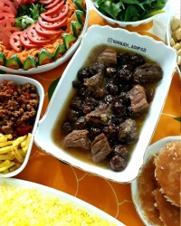 خورش آلو با گوشت