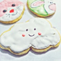 کوکی با تزیین رویال آیسینگ