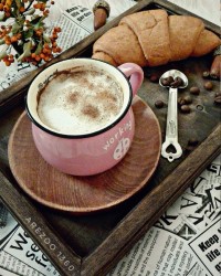 لاته ماکیاتو ورق بزنید