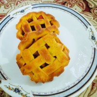 تارت و رول گوشت چرخ کرده