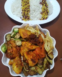 خوراک مرغ و سبزیجات تنوری