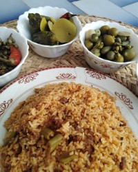 سلام به روی ماهتون. اینم ناهار استانبولی با ترشی