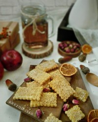 شیرینی کنجدی خانگی