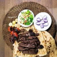 لطفاکپشن بخونید