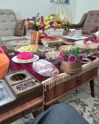 عکس کلی از میز یلدا