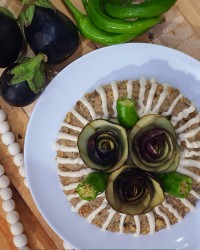 کشک بادمجان قالبی (کیک کشک بادمجان)